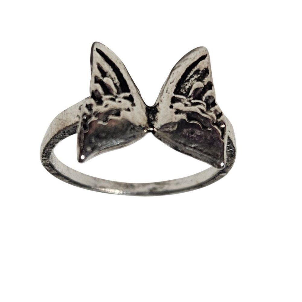 Butterfly Wing Silver Tone Ring Size 7.25 Whimsical Fairy Core Fashion Jewelry
